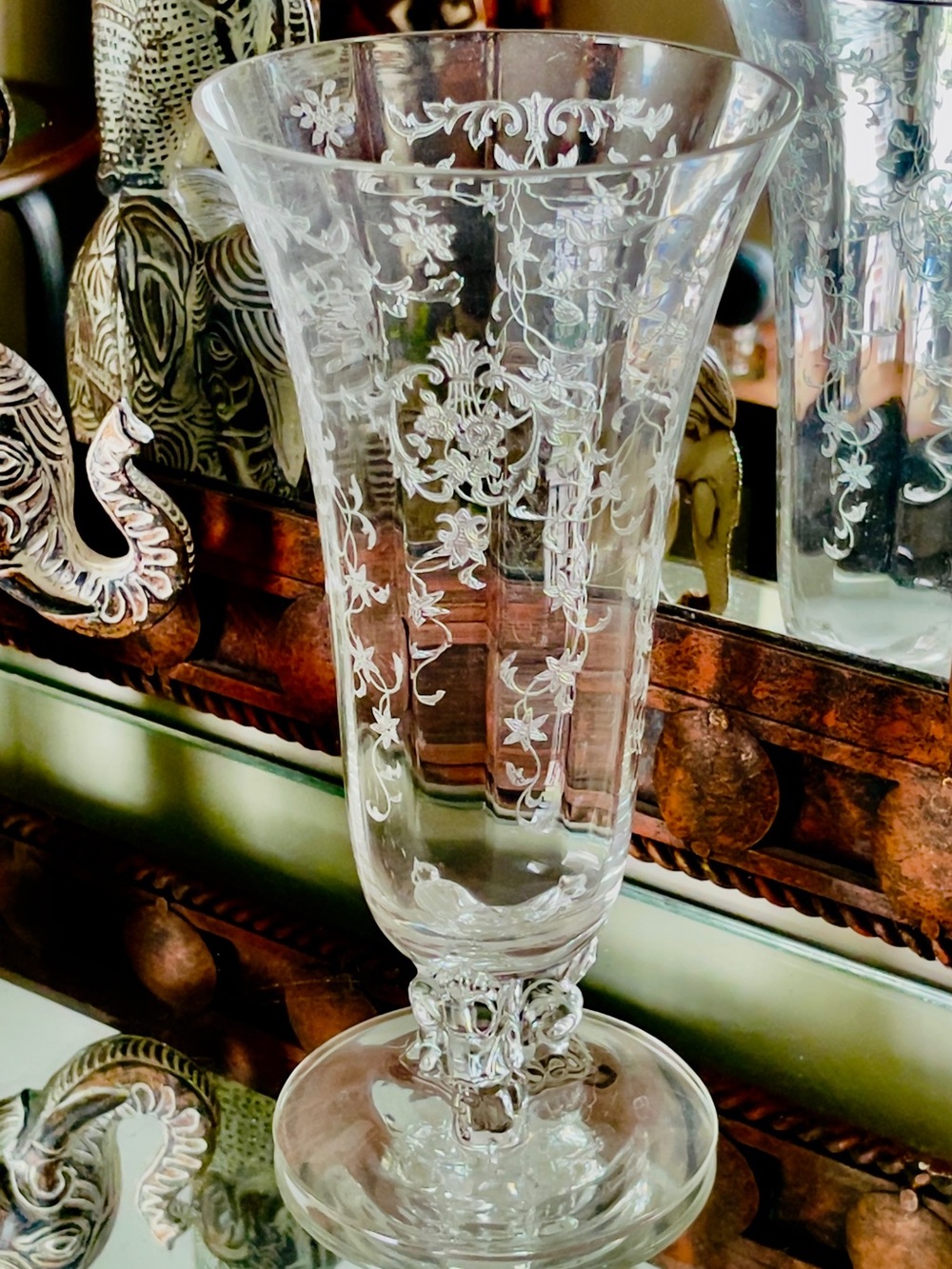 Vintage Fostoria Baroque / Navarre Hand Blown Crystal Vase w/ Optic Body